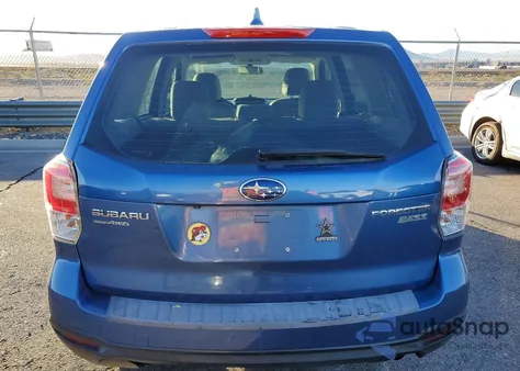 2017 Subaru Forester 2.5I z USA, uszkodzony, nr VIN JF2SJAAC1HH472887